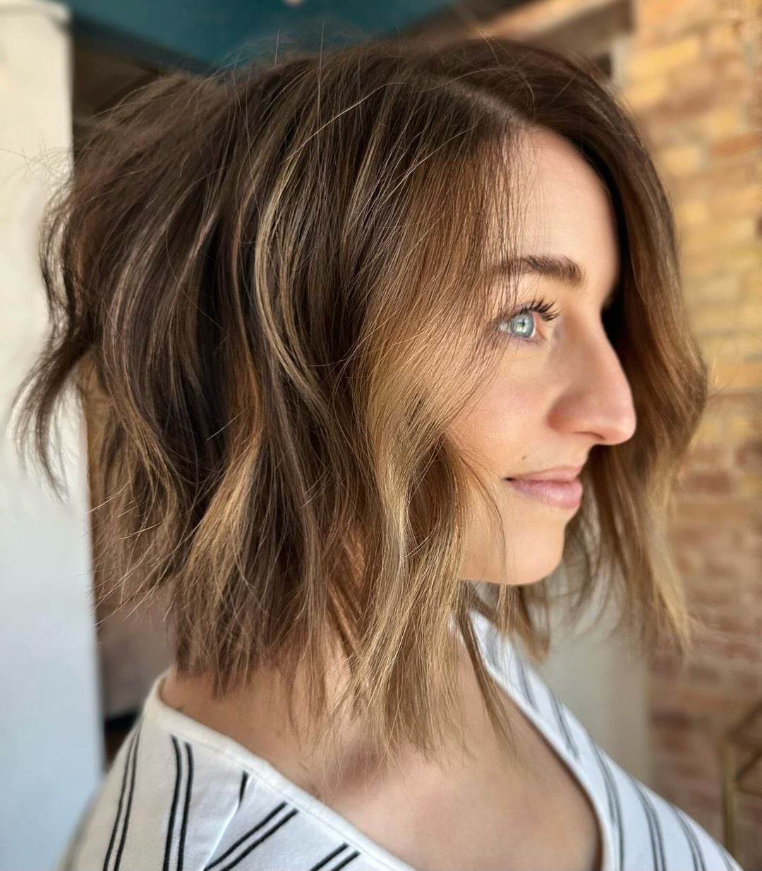 Textured Bob With Caramel Highlights Textured Bob With Caramel Highlights — Trendy Highlighting Hair