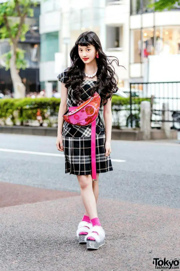 Plaid Dress With Holographic Fanny Pack — Trendy Japanese Outfits