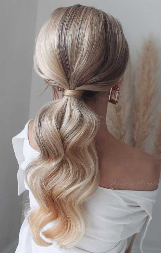 Dimensional Ash Blonde Low Ponytail With Waves Dimensional Ash Blonde Low Ponytail With Waves — Trendy Low Ponytail Hairstyles