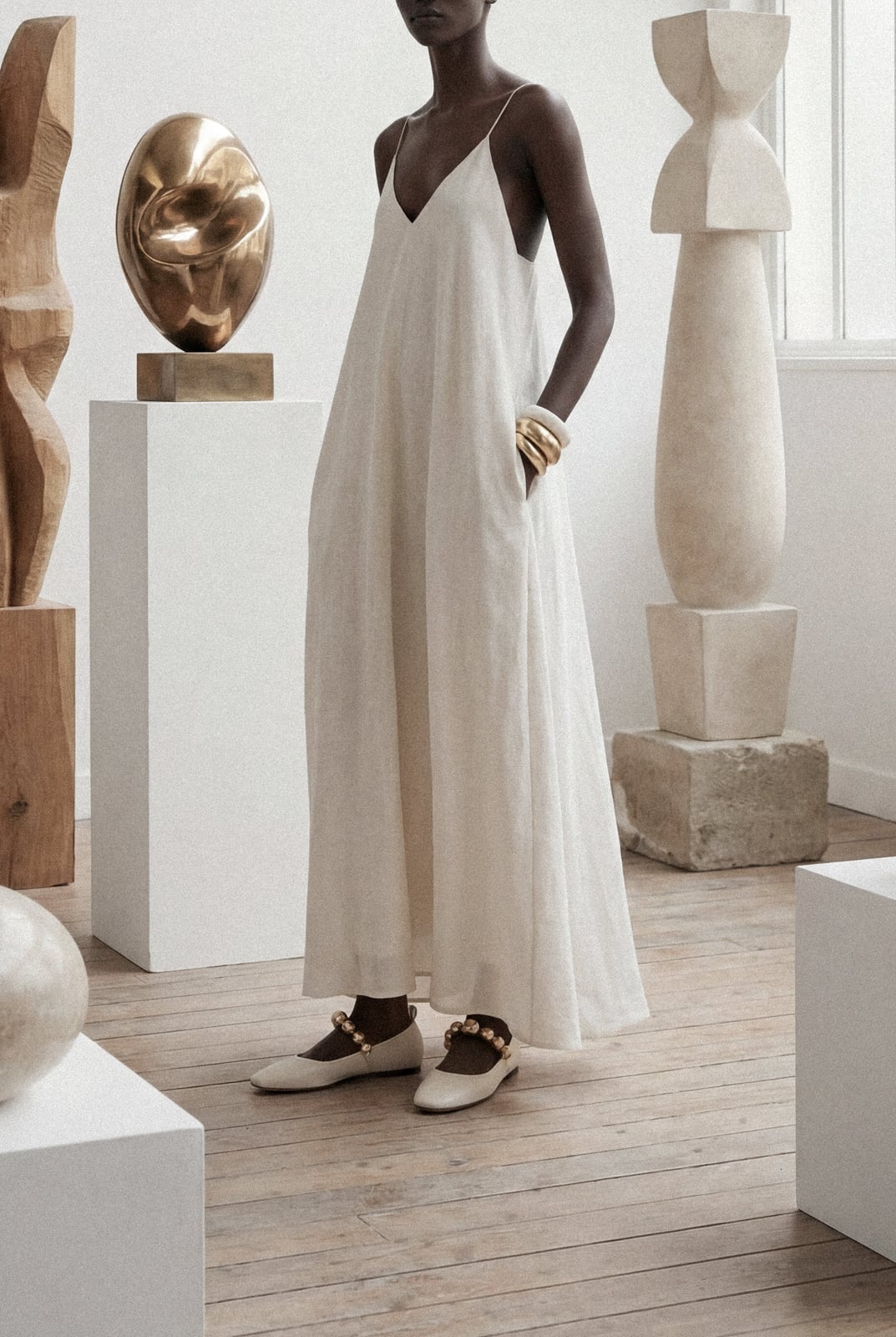 Flowing Linen Slip Dress for Minimalist Luxury Flowing Linen Slip Dress for Minimalist Luxury — Trendy Luxury Outfits