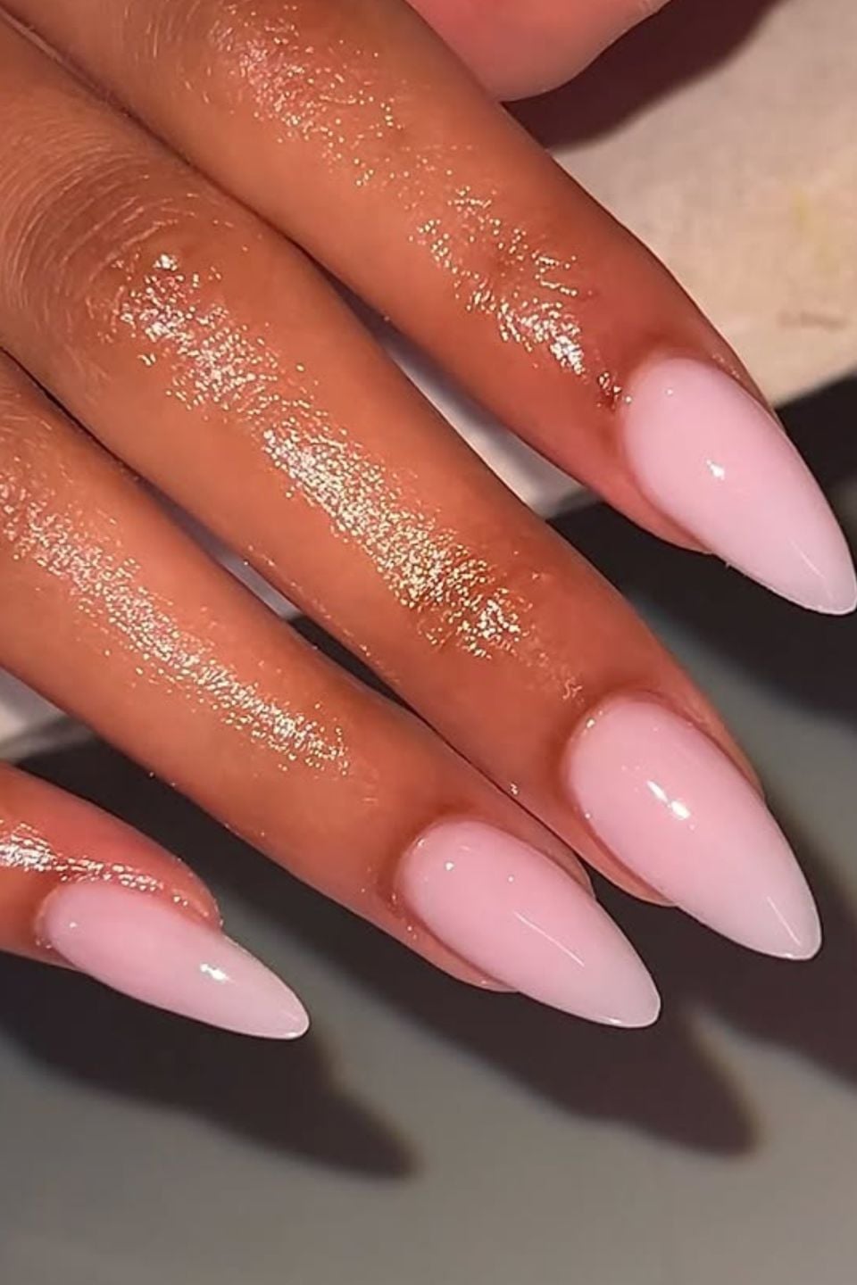 Sheer Milky Pink Glossy Medium Almond Nails With средний миндаль — Trendy Medium Almond Nails