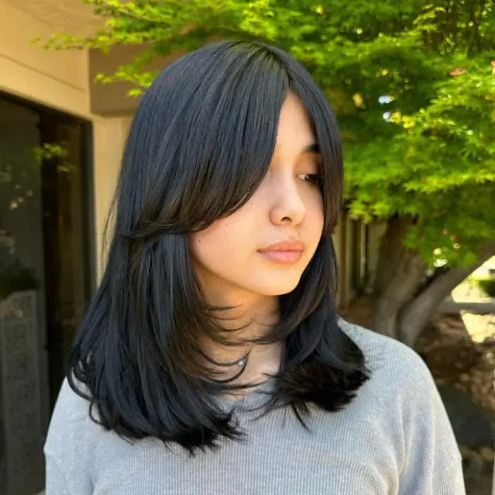 Collarbone Layered Cut With Curtain Bangs, Dark Brown Collarbone Layered Cut With Curtain Bangs, Dark Brown — Trendy Medium Hair