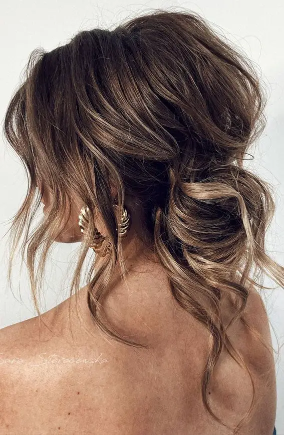 Choppy Bob With Piecey Bangs and Messy Updo With Loose Strands — Trendy Messy Hair