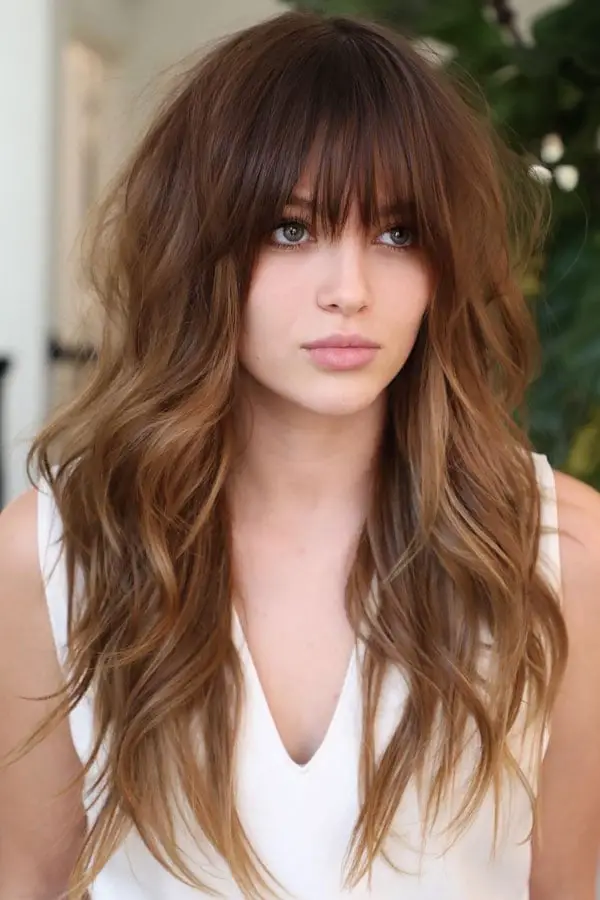 Collarbone Shag With Caramel Balayage Collarbone Shag With Caramel Balayage — Trendy Modern Shag