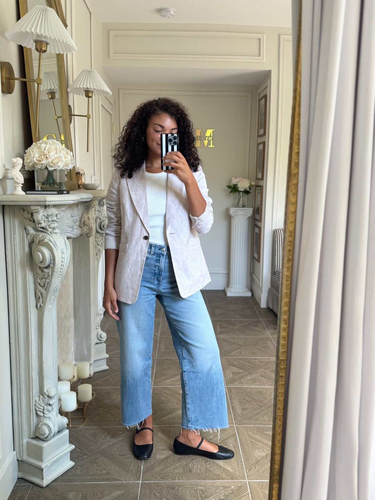 Pink Linen Blazer with Tank Top and Wide-Leg Jeans — Trendy Monday Outfit