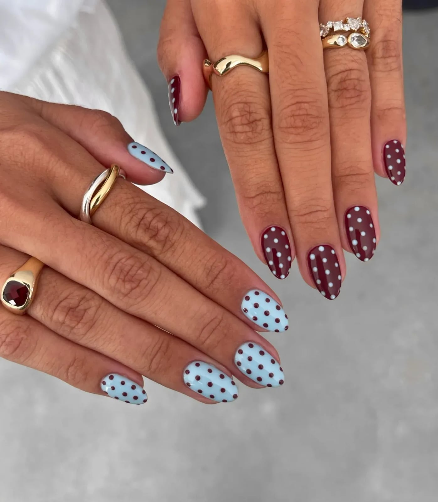 Short Almond Color Block Polka Dot Nails, светло-голубой Short Almond Color Block Polka Dot Nails, светло-голубой — Trendy Nail Designs