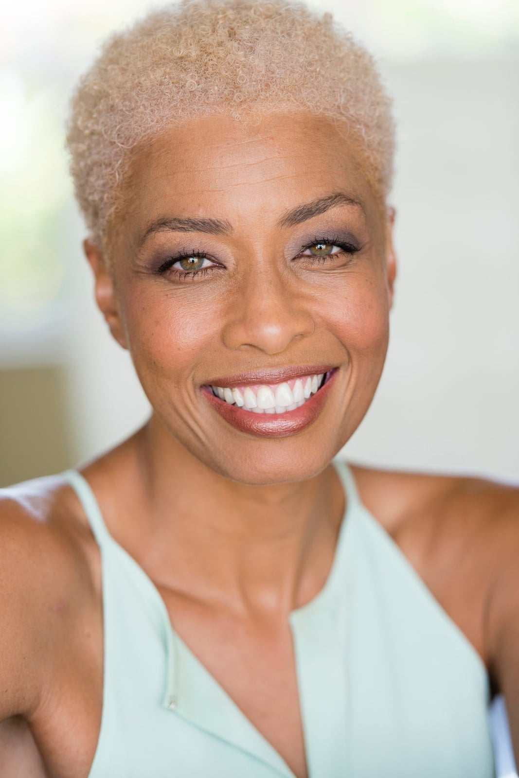 Platinum Blonde Textured Crop With Short Bangs — Trendy Natural Hair