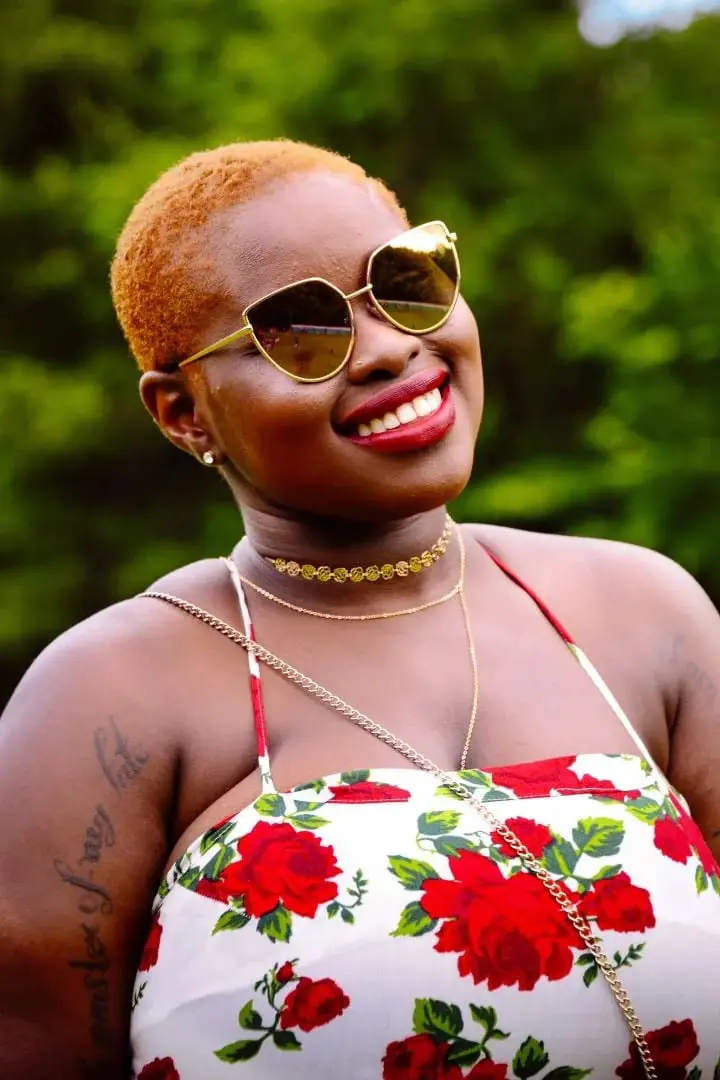 Short Textured Crop In Copper Blonde With Revealing Fine Texture — Trendy Natural Hair