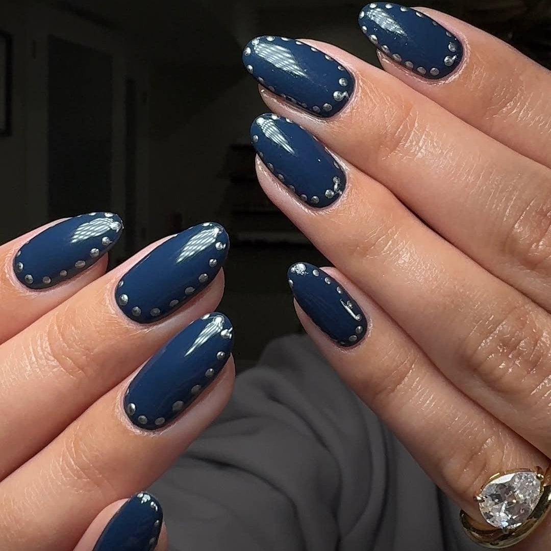 Deep Navy Glossy Medium Oval Studded Nails Deep Navy Glossy Medium Oval Studded Nails — Trendy Navy Nails