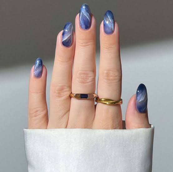 Cosmic Navy Silver White Cat Eye Long Almond Nails Cosmic Navy Silver White Cat Eye Long Almond Nails — Trendy Navy Nails