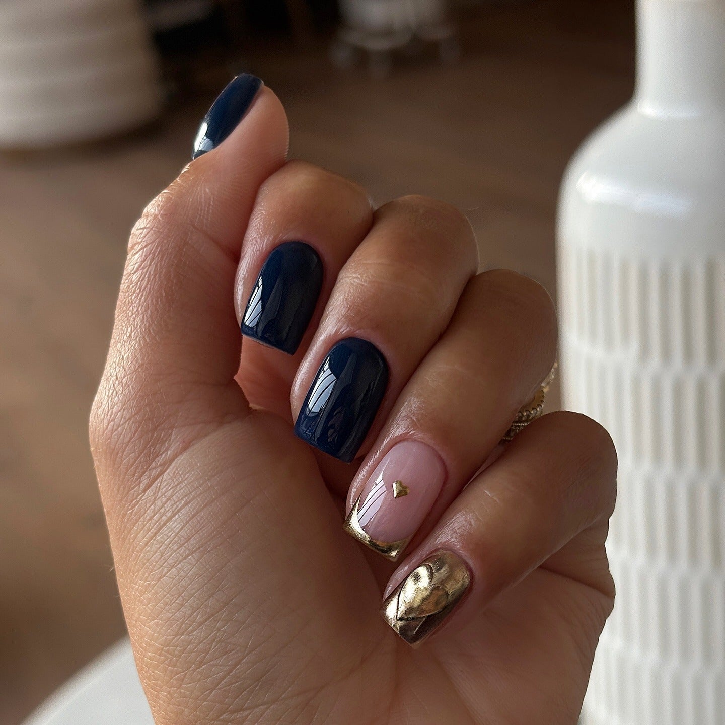 Mixed Short Nails Navy Pale Pink Gold Accents Mixed Short Nails Navy Pale Pink Gold Accents — Trendy Navy Nails