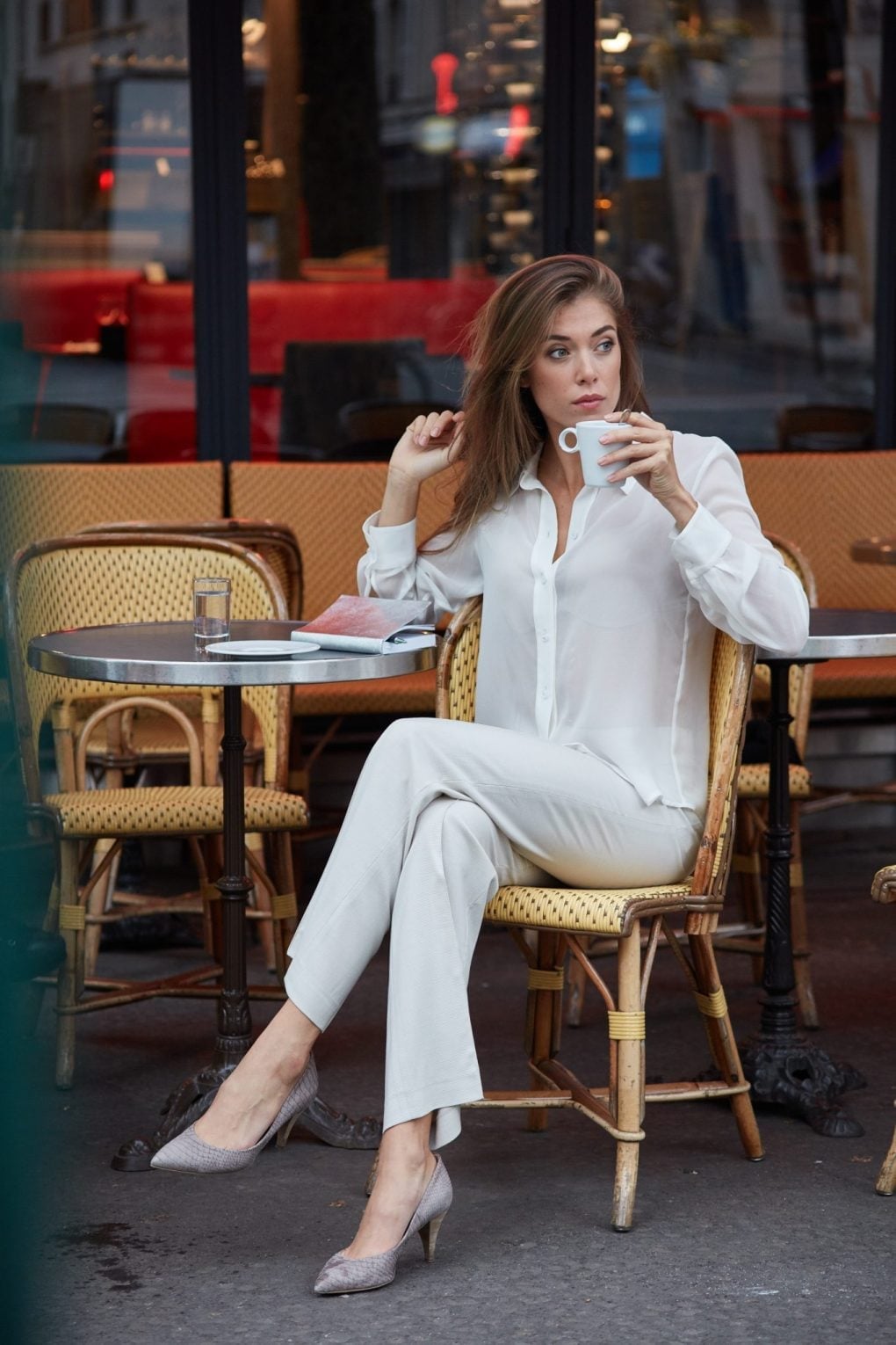 White Silk Blouse with Beige Wide-Leg Trousers White Silk Blouse with Beige Wide-Leg Trousers — Trendy Parisian Style