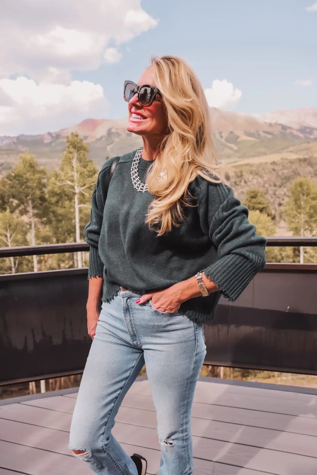 Dark Green Knit Sweater with Light Wash Jeans Dark Green Knit Sweater with Light Wash Jeans — Trendy Photo Outfit
