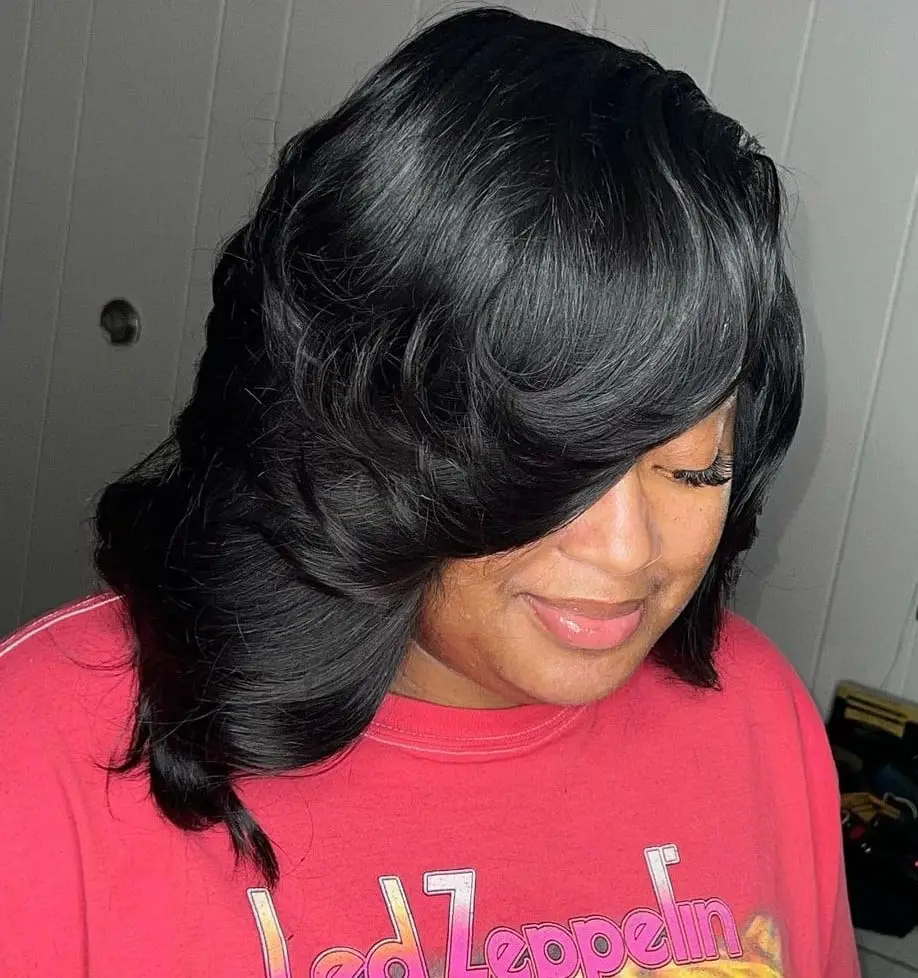 Wavy Hair with Graphic Print T-Shirt Wavy Hair with Graphic Print T-Shirt — Trendy Quick Weave
