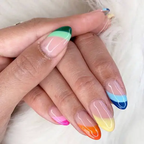 Sheer Pink Color Block French Short Almond Nails Sheer Pink Color Block French Short Almond Nails — Trendy Short Almond Nails