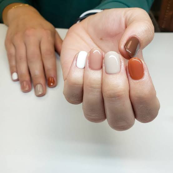Fall Color Gradient Short Oval Nails Fall Color Gradient Short Oval Nails — Trendy Short Cute Nails