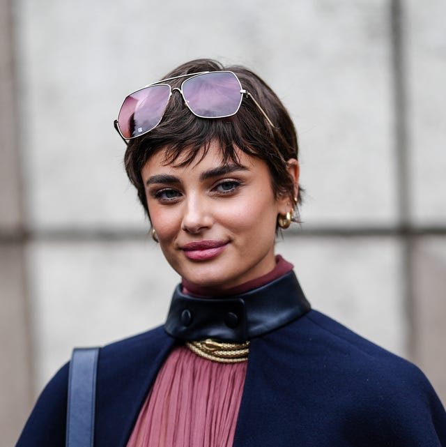 Undercut Dark Brown Pixie With Messy Bangs — Trendy Short Hair Hairstyles