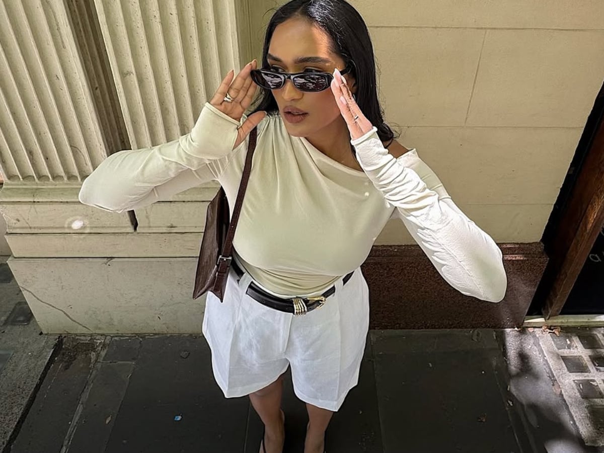 White Linen Shorts with Asymmetrical Top White Linen Shorts with Asymmetrical Top — Trendy Shorts Outfits