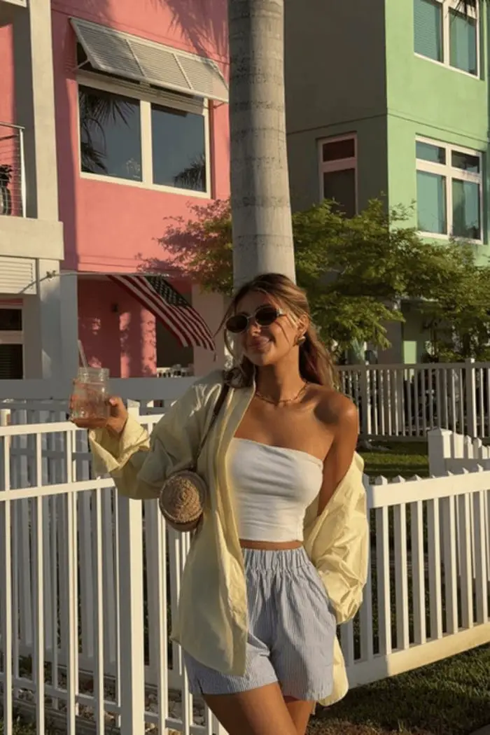 Blue and White Striped Wide Leg Shorts Blue and White Striped Wide Leg Shorts — Trendy Shorts Outfits
