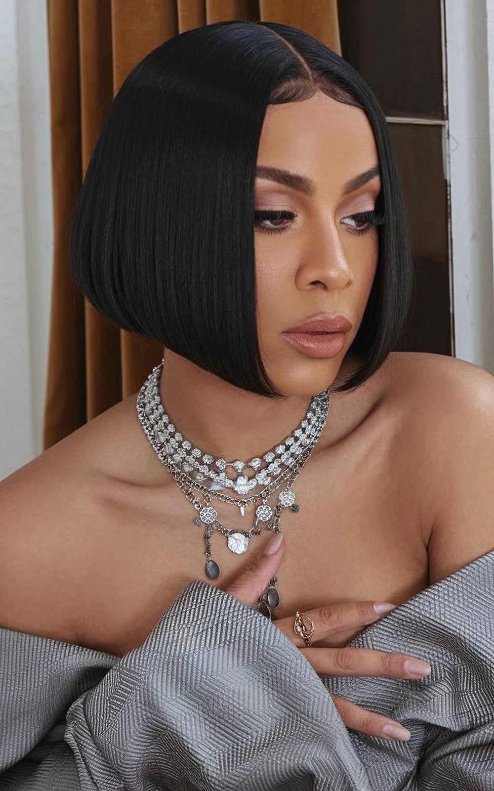 Thick Black Bob With Blunt Bangs Thick Black Bob With Blunt Bangs — Trendy Silk Press