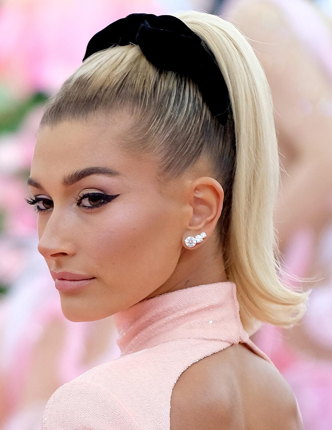 High Sleek Blonde Ponytail Shoulder Length — Trendy Sleek Ponytail