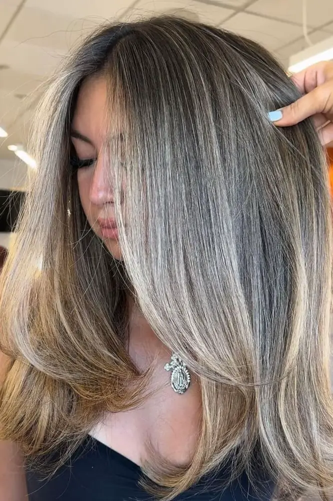 Mid-Back Ash Blonde With Face-Framing Layers, Middle Mid-Back Ash Blonde With Face-Framing Layers, Middle — Trendy Straight Hair