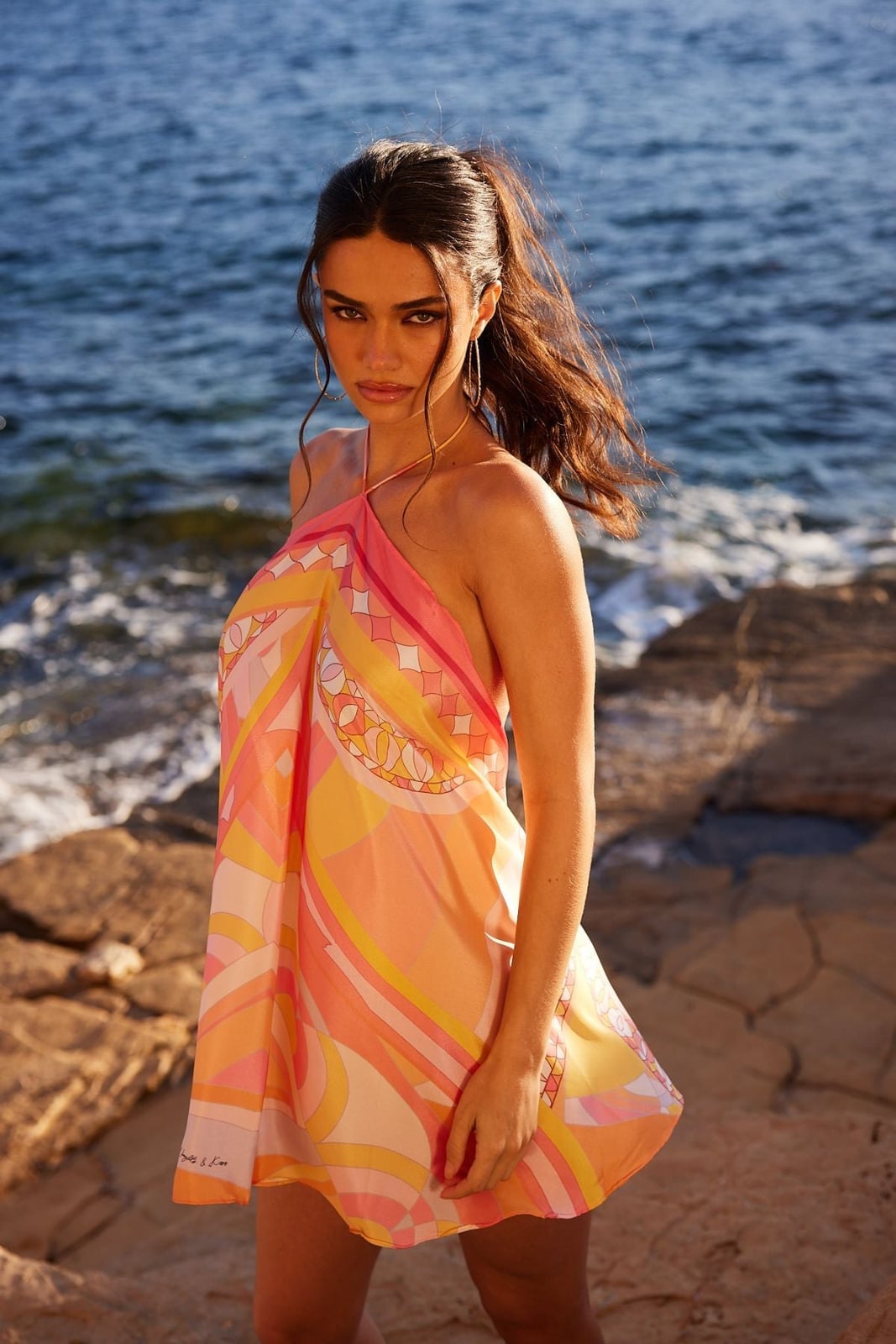 Geometric Print Halter Dress for Summer Days — Trendy Sunset Outfit