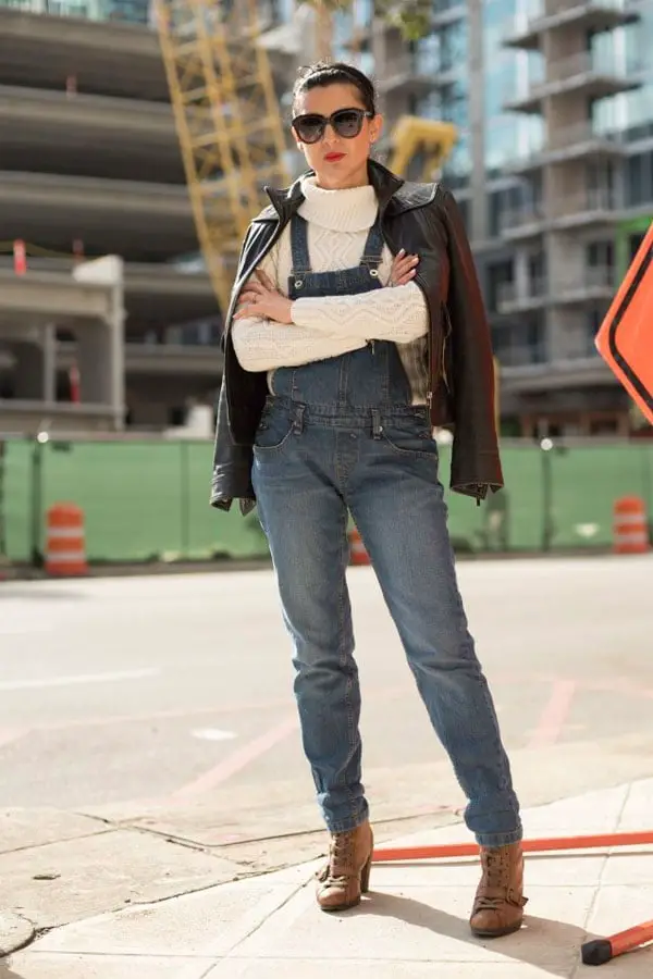 Denim Overalls Over Turtleneck with Leather Jacket Denim Overalls Over Turtleneck with Leather Jacket — Trendy Tomboy Outfits