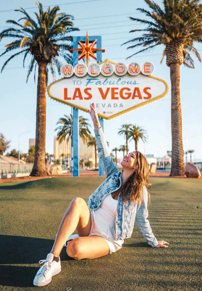 White Dress and Denim Jacket for Sightseeing White Dress and Denim Jacket for Sightseeing — Trendy Vegas Outfits
