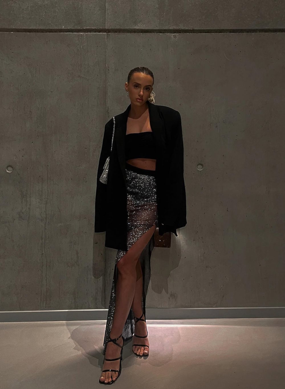 Oversized Blazer with Sequin Maxi Skirt Oversized Blazer with Sequin Maxi Skirt — Trendy Vegas Outfits
