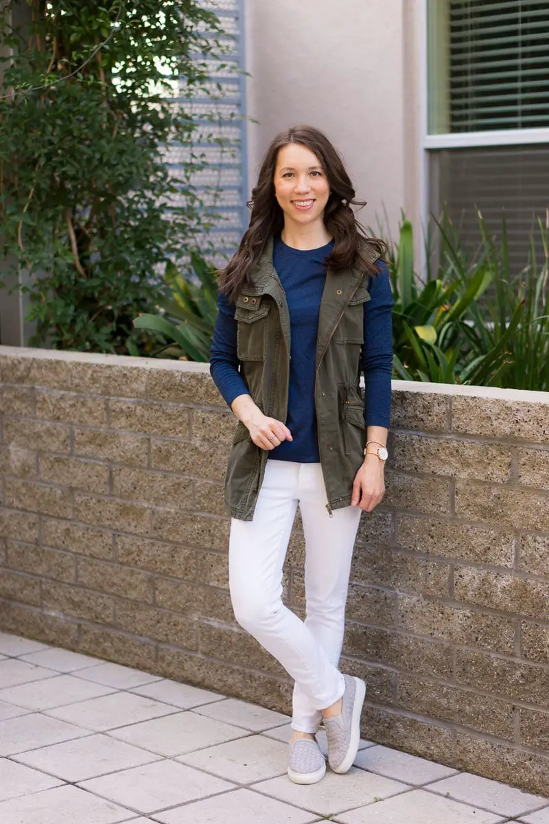 Olive Utility Vest Over Navy Shirt and White Pants Olive Utility Vest Over Navy Shirt and White Pants — Trendy Vest Outfits