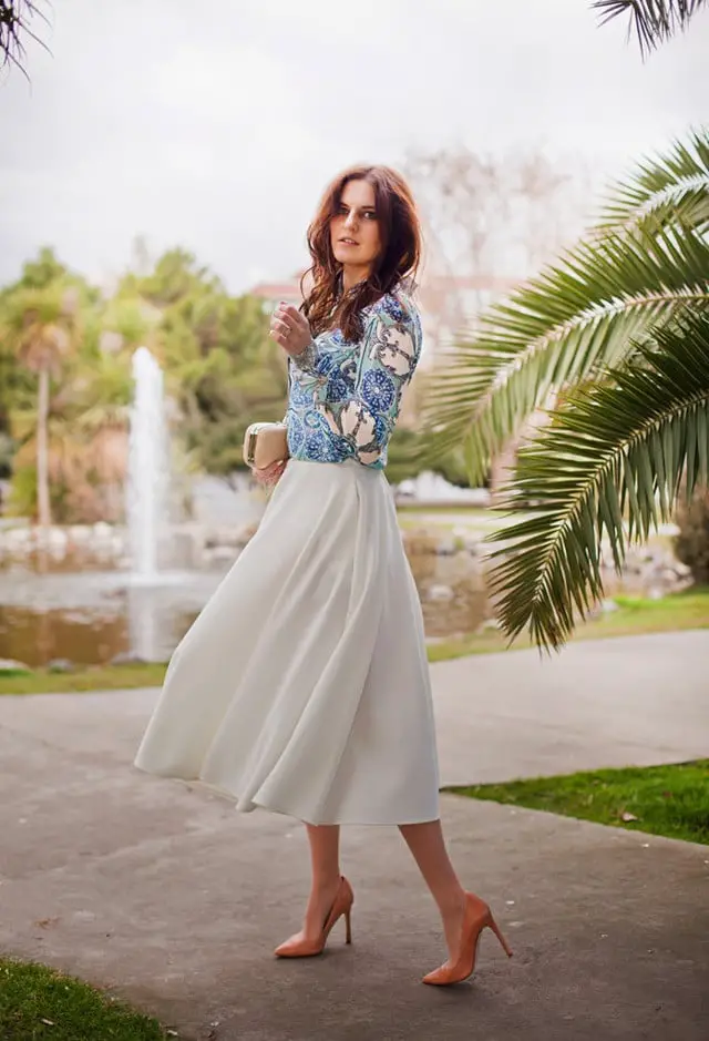 White Flowy Midi Skirt With Printed Blouse — Trendy White Skirt Outfit