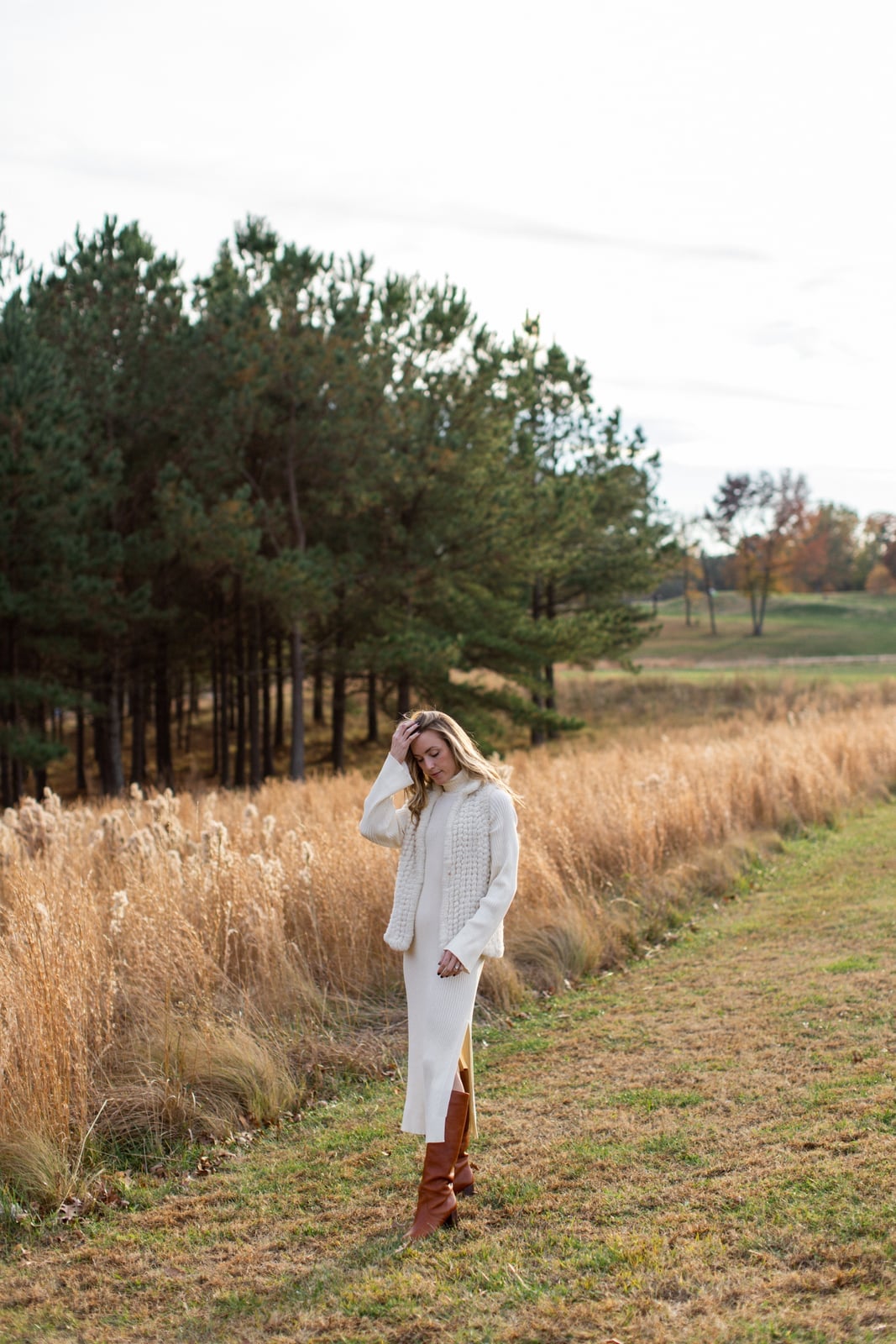 White Sweater Dress with White Knit Vest White Sweater Dress with White Knit Vest — Trendy White Sweater Outfit