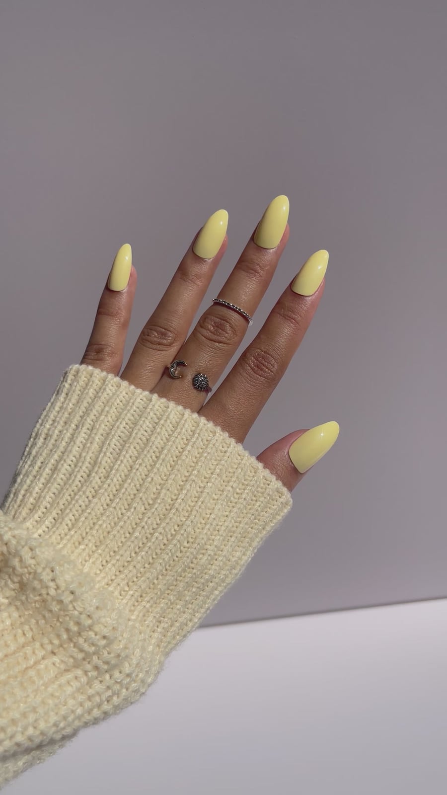 Opaque Pale Yellow Glossy Medium Almond Nails With Solid Color Opaque Pale Yellow Glossy Medium Almond Nails With Solid Color — Trendy Yellow Nails
